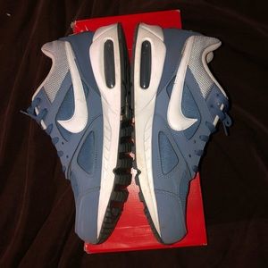 Nike Air Max Low Tops